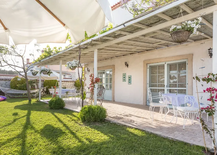 Deniz Kabugu Alaçatı